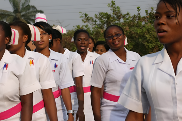 Nurses Call Off Strike After Four Days