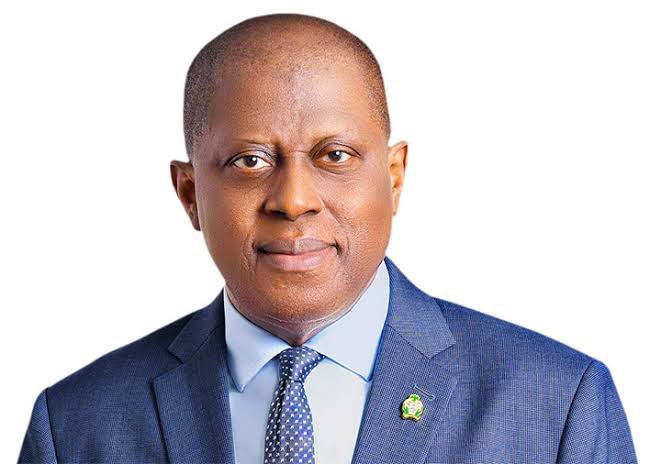 CBN Slashes Interest Rate to 27% as Inflation Eases