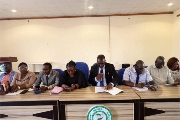 Oyo doctors threaten to withdraw services over unpaid new wage, others