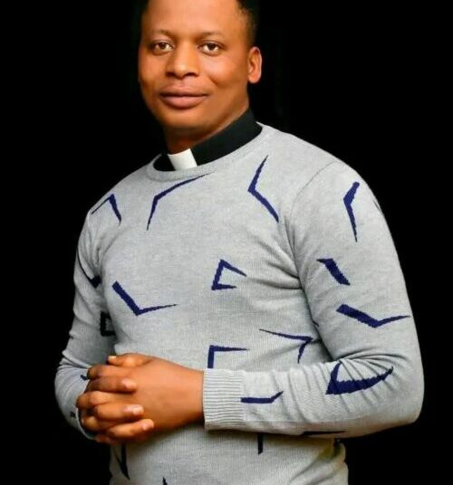 A Catholic Priest and ten other persons have been kidnapped, while three people were killed by terrorists in Karku community of Kauru Local Government area of Kaduna State.